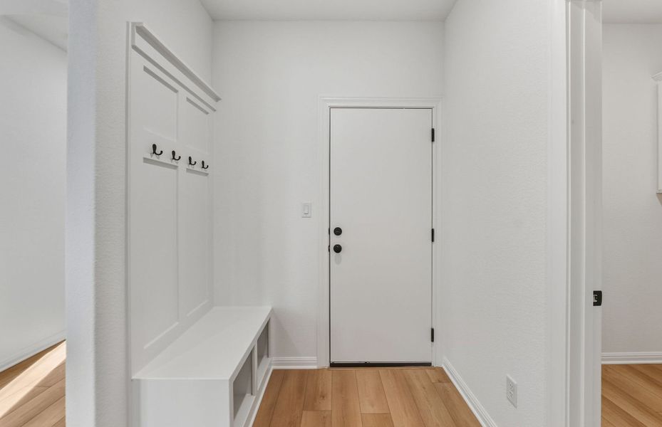 Spacious, unfurnished interior of a new home in Saddleback at Santa Rita Ranch, Liberty Hill (Image 51). Spacious, unfurnished interior of a new home in Saddleback at Santa Rita Ranch, Liberty Hill (Image 51).