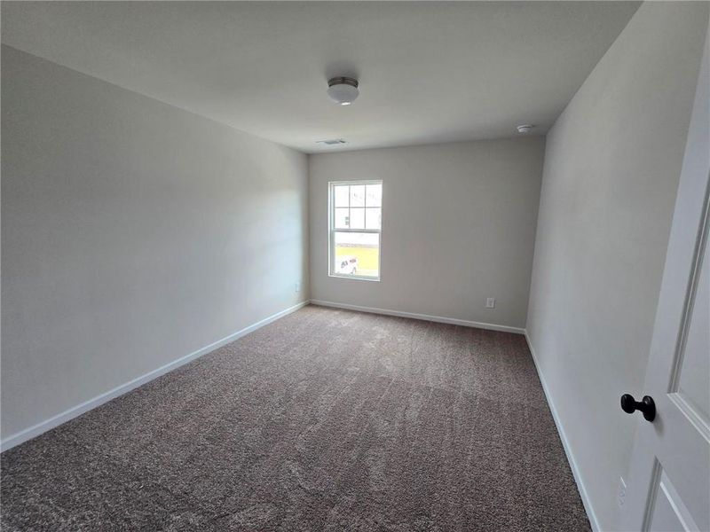 Spacious, unfurnished interior of a new home in Enclave at Dawson Forest, Dawsonville (Image 18).