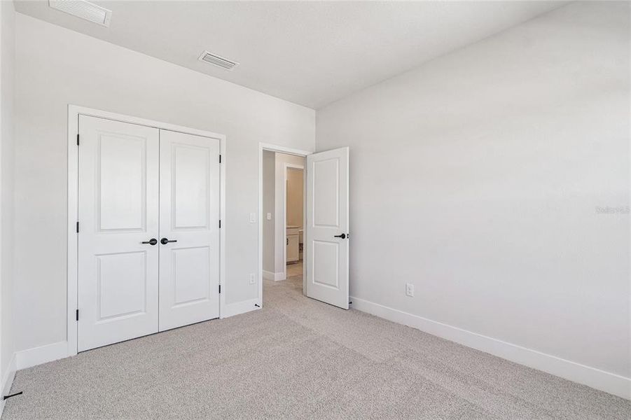 Spacious, unfurnished interior of a new home in Persimmon Park - Garden Series, Wesley Chapel (Image 30).