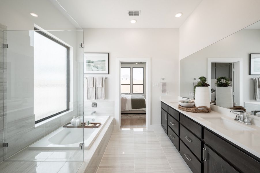 Representative furnished interior of a home built from the Goldeneye by Tri Pointe Homes in Jubilee 50′, Hockley (Image 49).