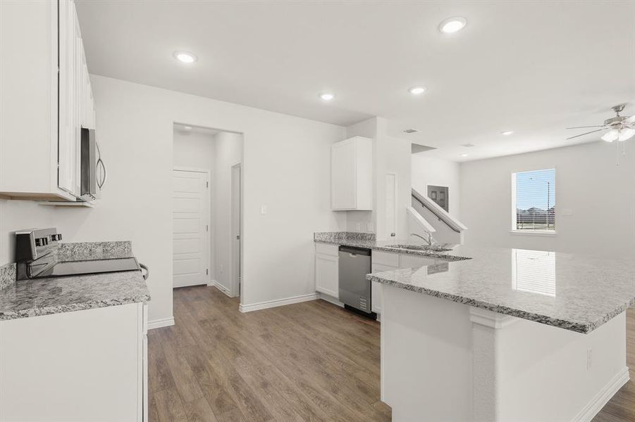 Furnished interior view inside a new home in Deer Creek, Crowley (Image 10).