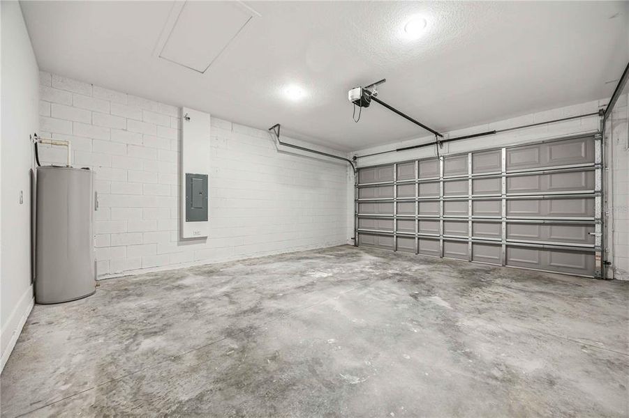 Spacious, unfurnished interior of a new home in , Winter Haven (Image 16). Spacious, unfurnished interior of a new home in , Winter Haven (Image 16).