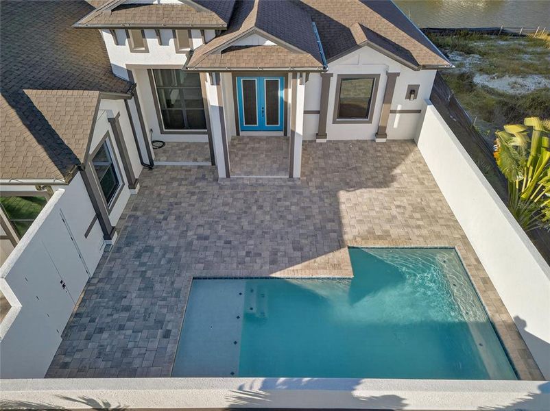 Exterior details and patio area of a home in , Port Charlotte (Image 29).