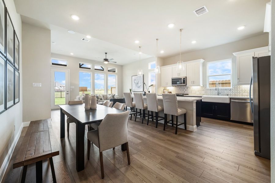 Representative furnished interior of a home built from the Prosperity by Beazer Homes in The Highlands, Porter (Image 9).