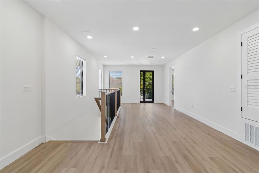 Spacious, unfurnished interior of a new home in , Tampa (Image 26). Spacious, unfurnished interior of a new home in , Tampa (Image 26).