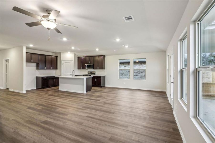 Photo is not of the actual home, but is an inspirational photo of builder’s model home and may depict options, furnishings, and/or decorator features that are not included.