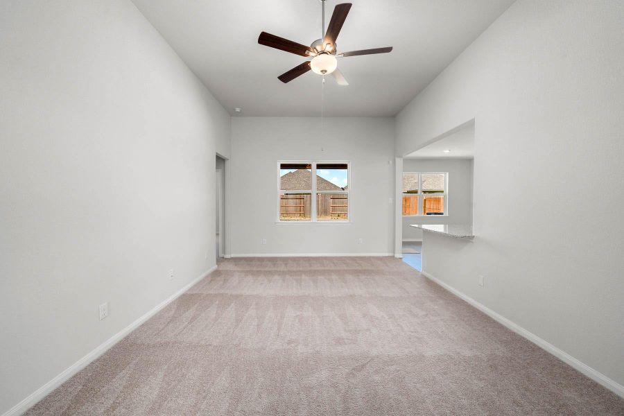 Spacious, unfurnished interior of a new home in Lago Mar, Texas City (Image 6). Spacious, unfurnished interior of a new home in Lago Mar, Texas City (Image 6).