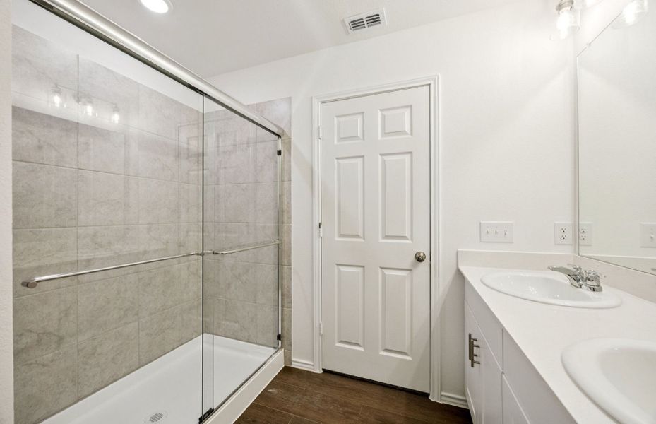 Representative furnished interior of a home built from the Monroe by Centex in Ashford Crossing, Princeton (Image 8).