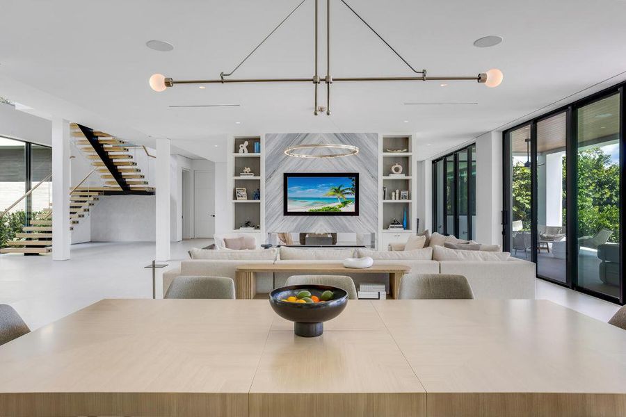 Daytime Dining Area to Living