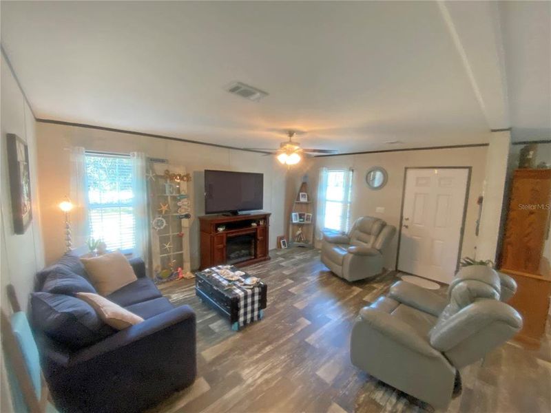 Furnished interior view inside a new home in , Palatka (Image 3).