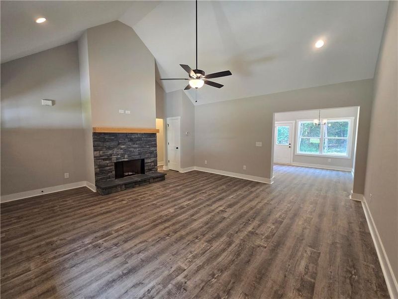 Spacious, unfurnished interior of a new home in , Hartwell (Image 19).