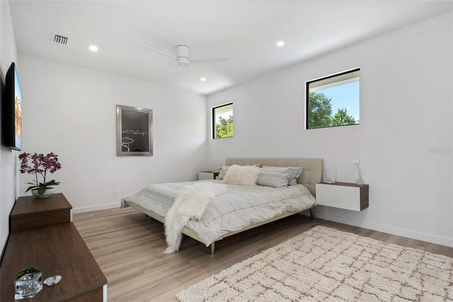 Furnished interior view inside a new home in , Windermere (Image 6).