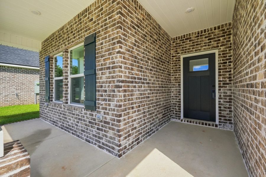 2828 blackbird ct-4