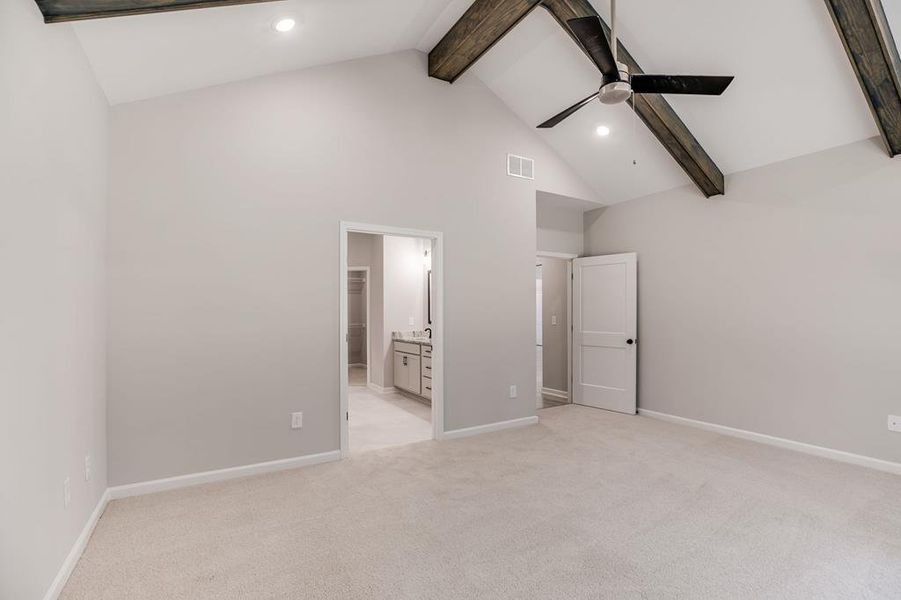 Spacious, unfurnished interior of a new home in LOVVORN ESTATES, Carrollton (Image 20).