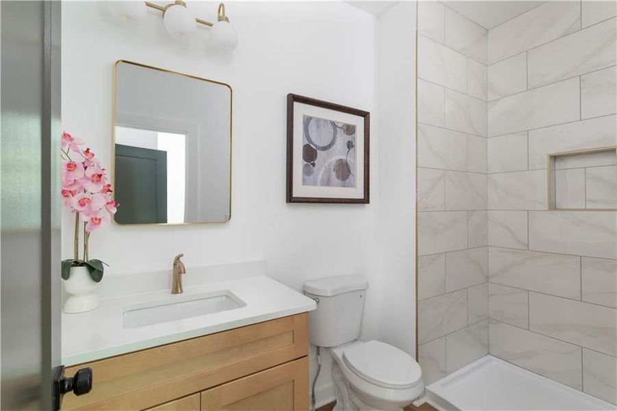 Furnished interior view inside a new home in , Atlanta (Image 14).