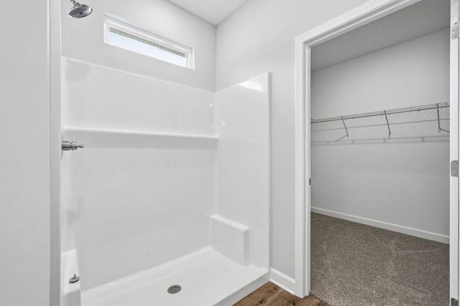 Spacious, unfurnished interior of a new home in Southern Charm, Crestview (Image 37).