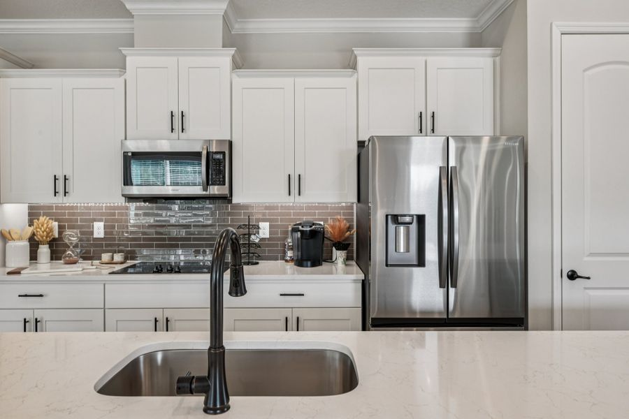 Representative interior finishes for a home built from the Sienna by Maronda Homes in North Port, North Port (Image 20).