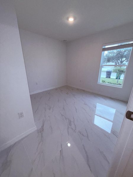 8E8AD968-E61C-40BA-AE32-911FE89ED68A