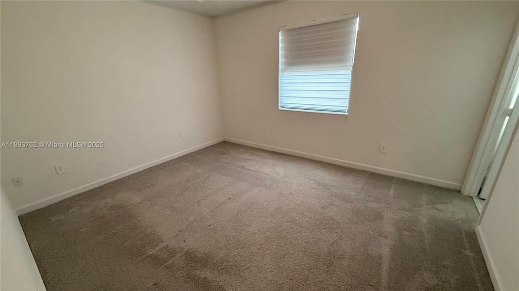 Spacious, unfurnished interior of a new home in , Homestead (Image 23).