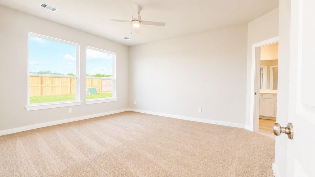 Spacious, unfurnished interior of a new home in Emberly  45', Beasley (Image 33).