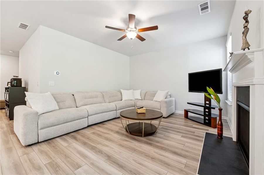 Furnished interior view inside a new home in Bracknell, Loganville (Image 7). Furnished interior view inside a new home in Bracknell, Loganville (Image 7).