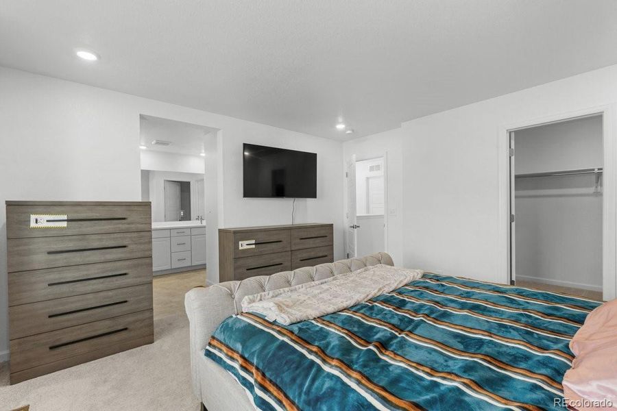 Furnished interior view inside a new home in The Aurora Highlands Town Collection, Aurora (Image 5). Furnished interior view inside a new home in The Aurora Highlands Town Collection, Aurora (Image 5).