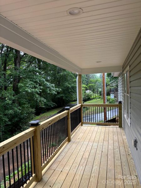 Image 12 of a home in .