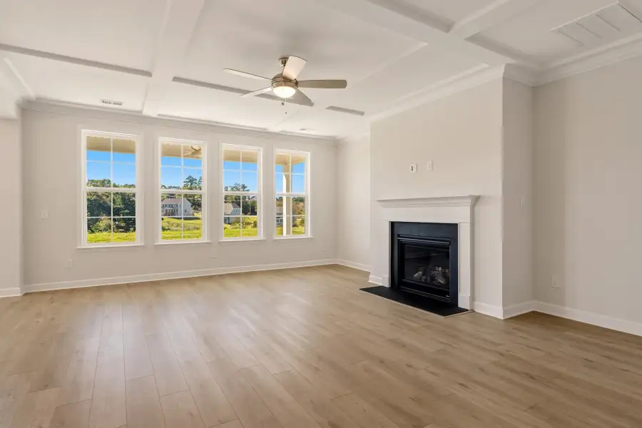Spacious, unfurnished interior of a new home in Ridgecrest at Midway, Anderson (Image 19).