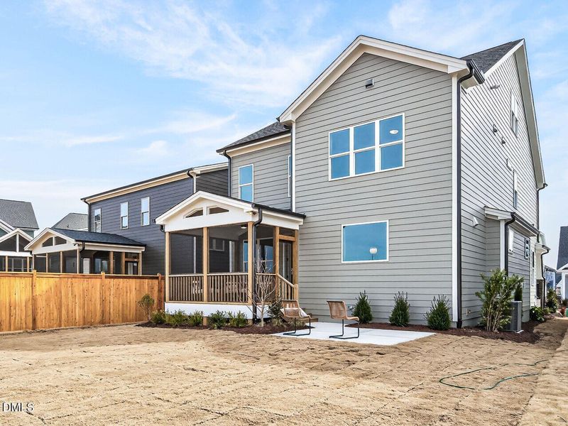 035-1280x960-rear-view