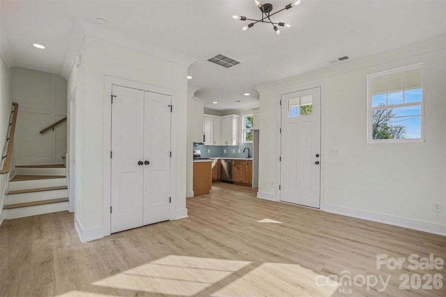 Spacious, unfurnished interior of a new home in , Charlotte (Image 13).