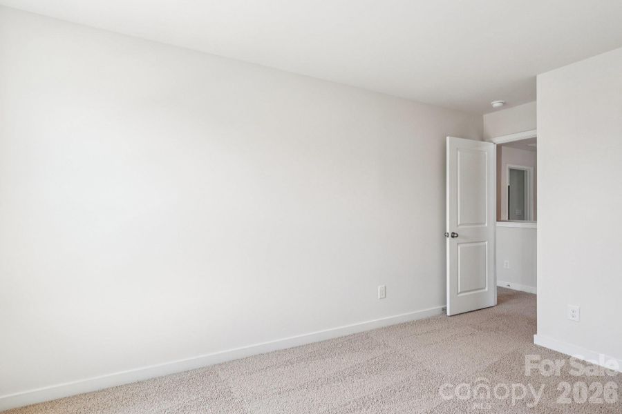 Spacious, unfurnished interior of a new home in Woodhaven at Chester, Chester (Image 28).