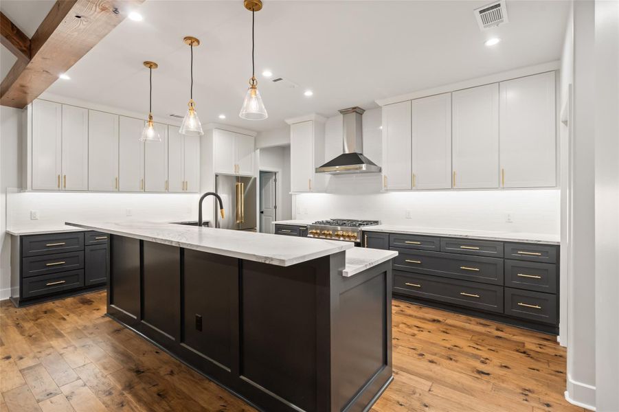 Furnished interior view inside a new home in , Willis (Image 9).