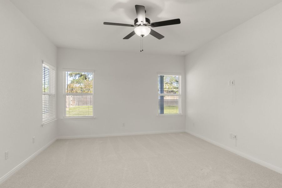 Spacious, unfurnished interior of a new home in Orchard Ridge, Liberty Hill (Image 38).