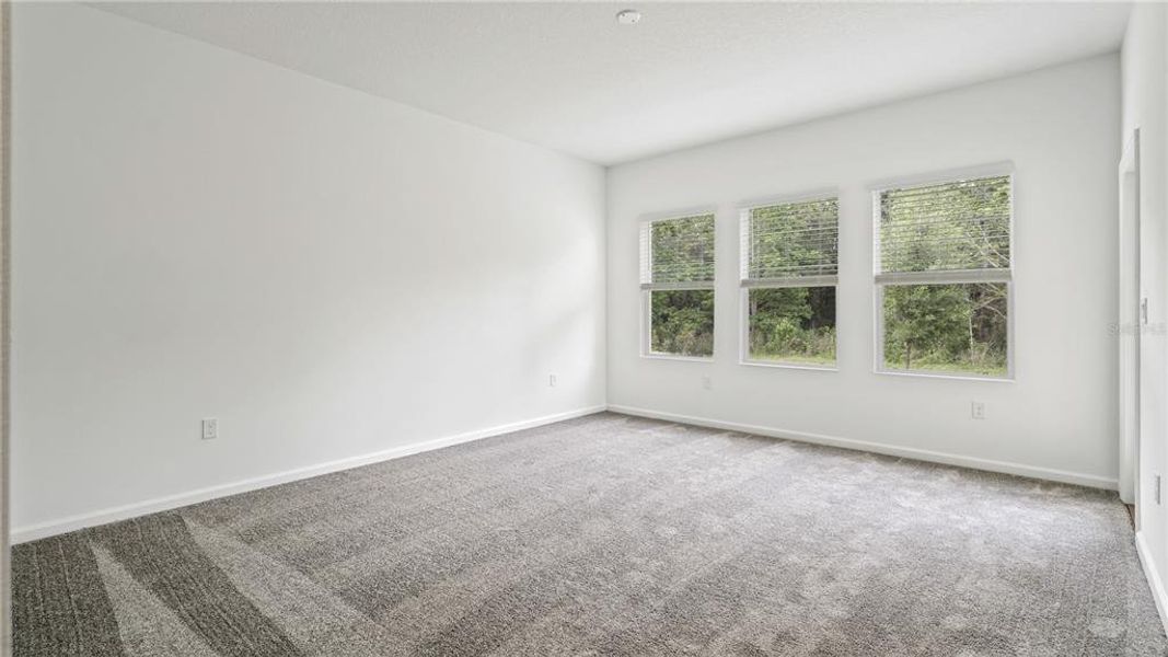 Spacious, unfurnished interior of a new home in Bridgewalk, St. Cloud (Image 13).