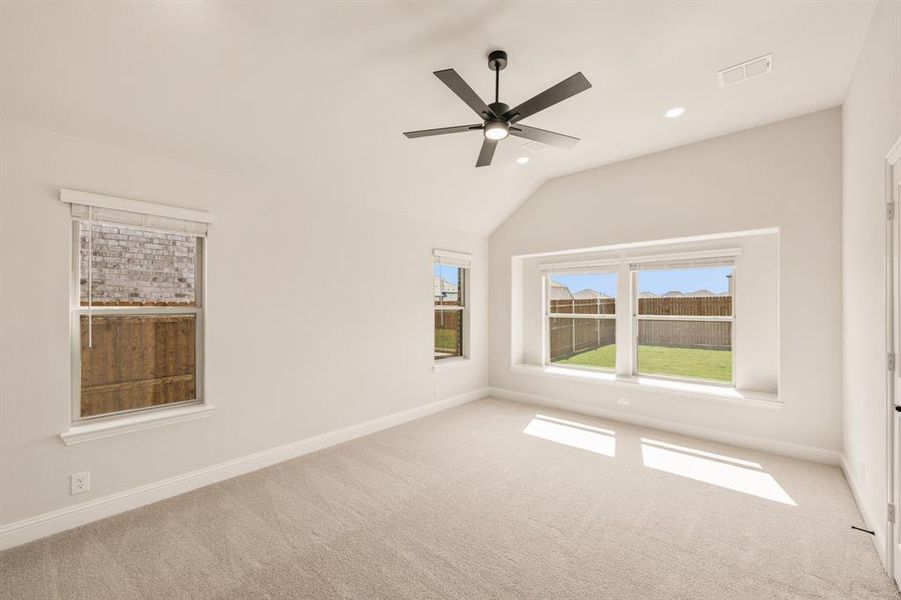 Spacious, unfurnished interior of a new home in Hulen Trails Classic 50, Fort Worth (Image 33). Spacious, unfurnished interior of a new home in Hulen Trails Classic 50, Fort Worth (Image 33).