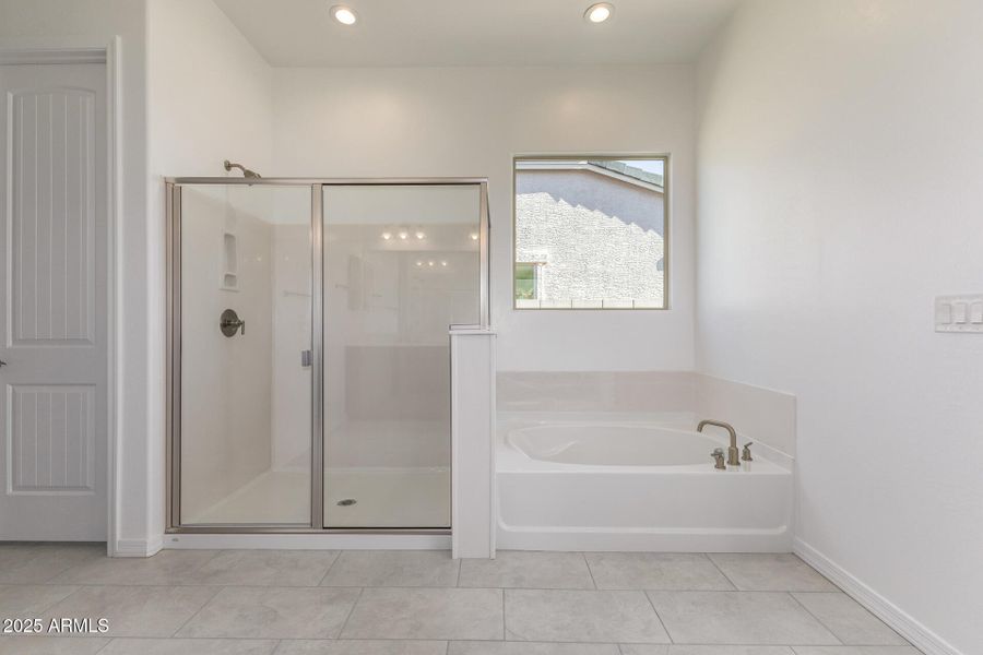 16 - Catalina 16 - Catalina