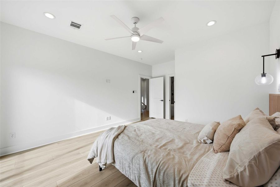 Furnished interior view inside a new home in , Houston (Image 10). Furnished interior view inside a new home in , Houston (Image 10).