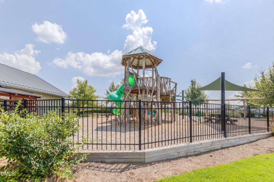 075-Wendell-Falls-Community (10)