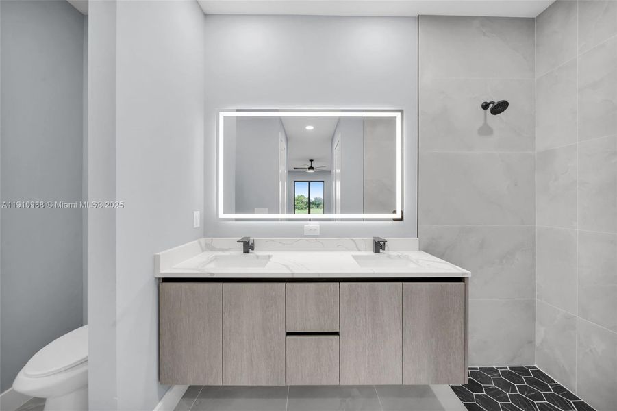 Furnished interior view inside a new home in , Cape Coral (Image 5). Furnished interior view inside a new home in , Cape Coral (Image 5).