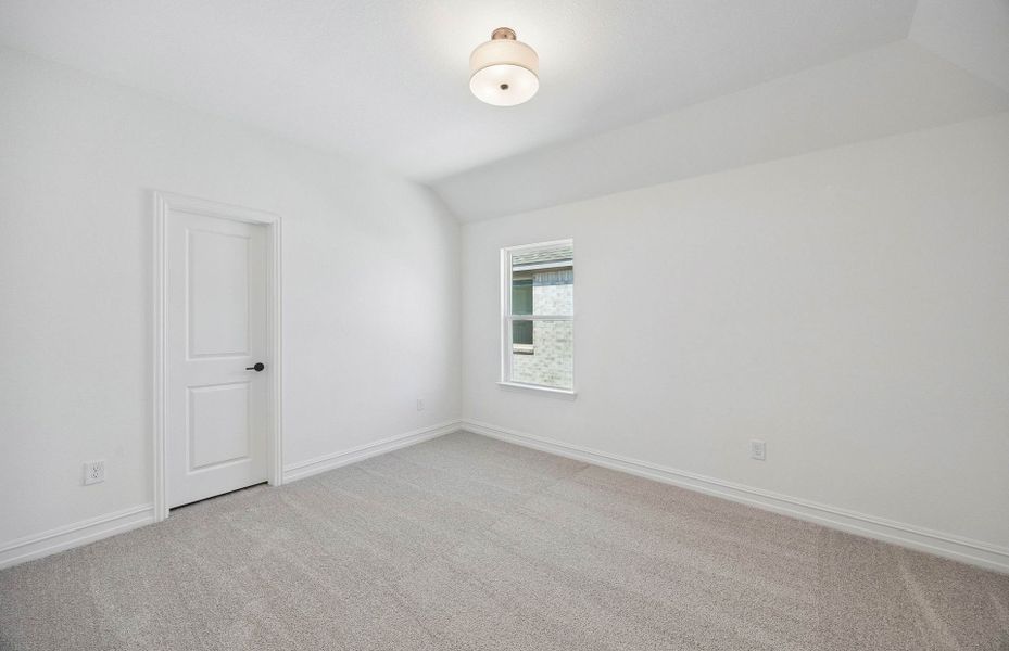 Spacious, unfurnished interior of a new home in Highland Lakes, McKinney (Image 18). Spacious, unfurnished interior of a new home in Highland Lakes, McKinney (Image 18).