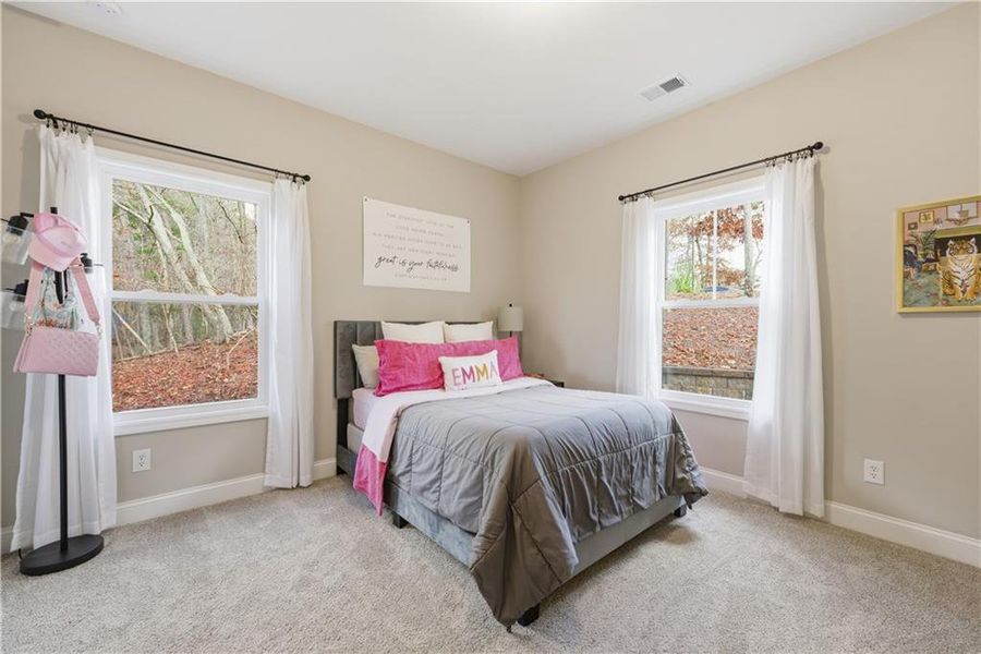 Furnished interior view inside a new home in , Waleska (Image 14).