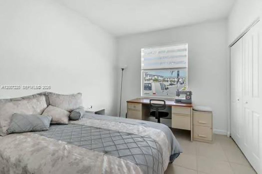 Furnished interior view inside a new home in , Homestead (Image 23).