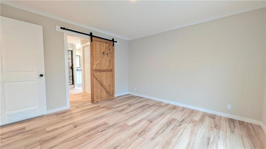 Spacious, unfurnished interior of a new home in , Dahlonega (Image 31). Spacious, unfurnished interior of a new home in , Dahlonega (Image 31).