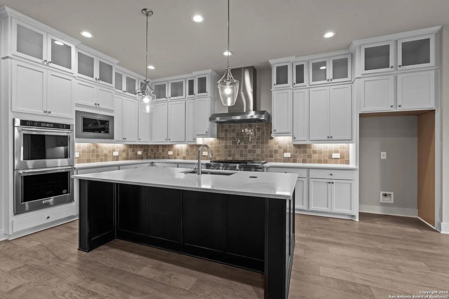 Furnished interior view inside a new home in Esperanza - 80' & 90', Boerne (Image 4). Furnished interior view inside a new home in Esperanza - 80' & 90', Boerne (Image 4).