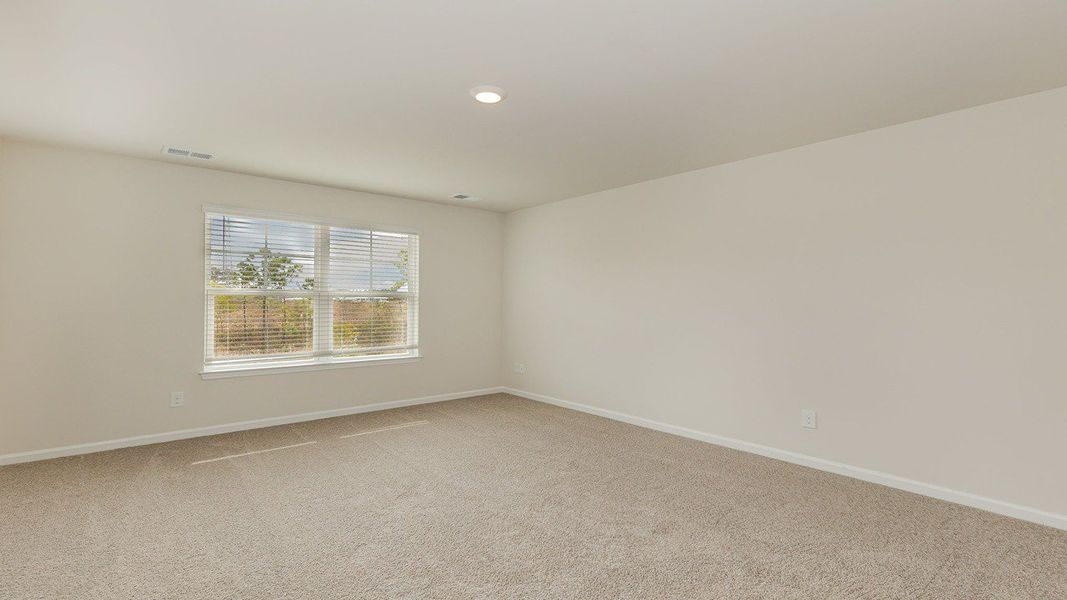 Representative unfurnished interior of a home built from the DOVER-EXPRESS by D.R. Horton in Stanbury Creek, Supply (Image 27).