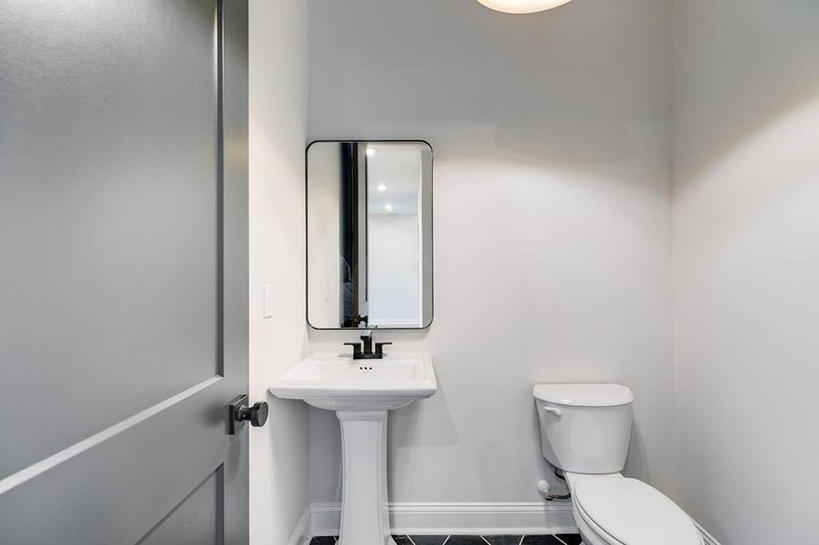 Furnished interior view inside a new home in Harmon Springs, Carrollton (Image 8).