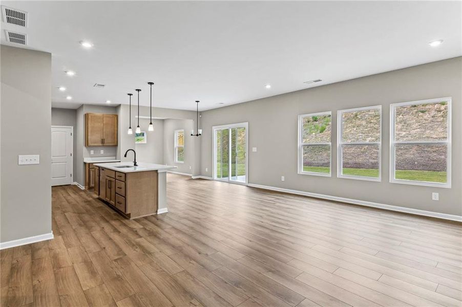 Spacious, unfurnished interior of a new home in Sage Woods, Dallas (Image 37).