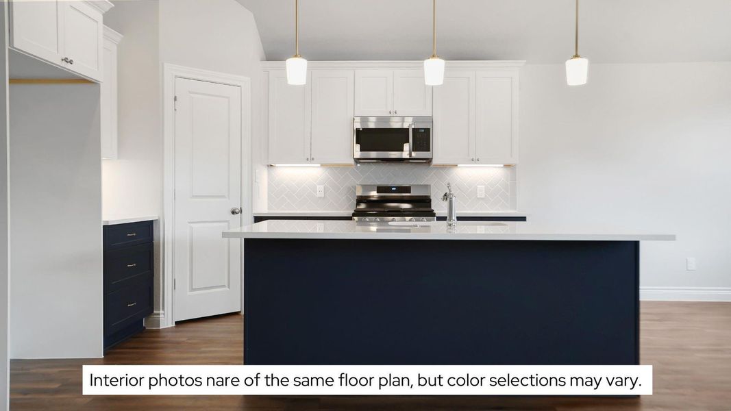 Furnished interior view inside a new home in Lexington Heights, Willis (Image 4).