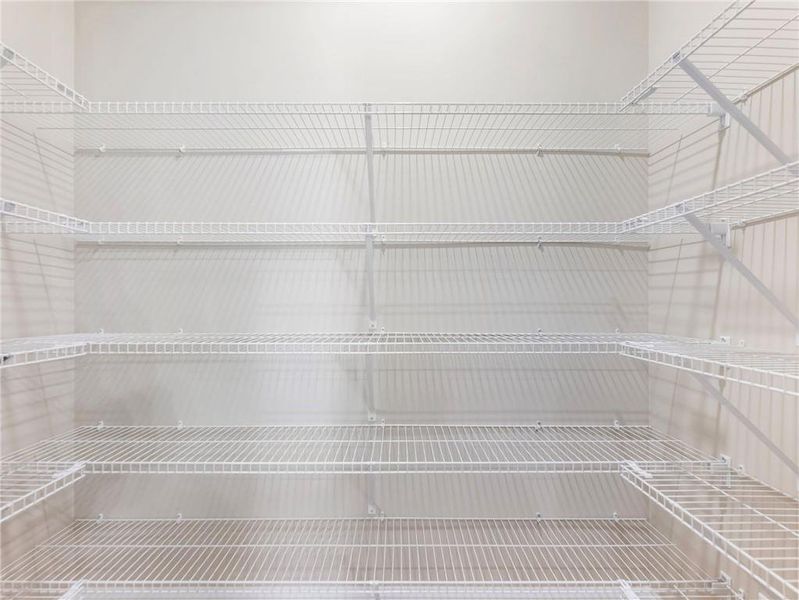 Spacious, unfurnished interior of a new home in Apalachee Overlook, Winder (Image 21).