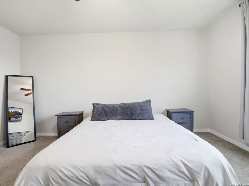 Furnished interior view inside a new home in Ventana, Bulverde (Image 14).
